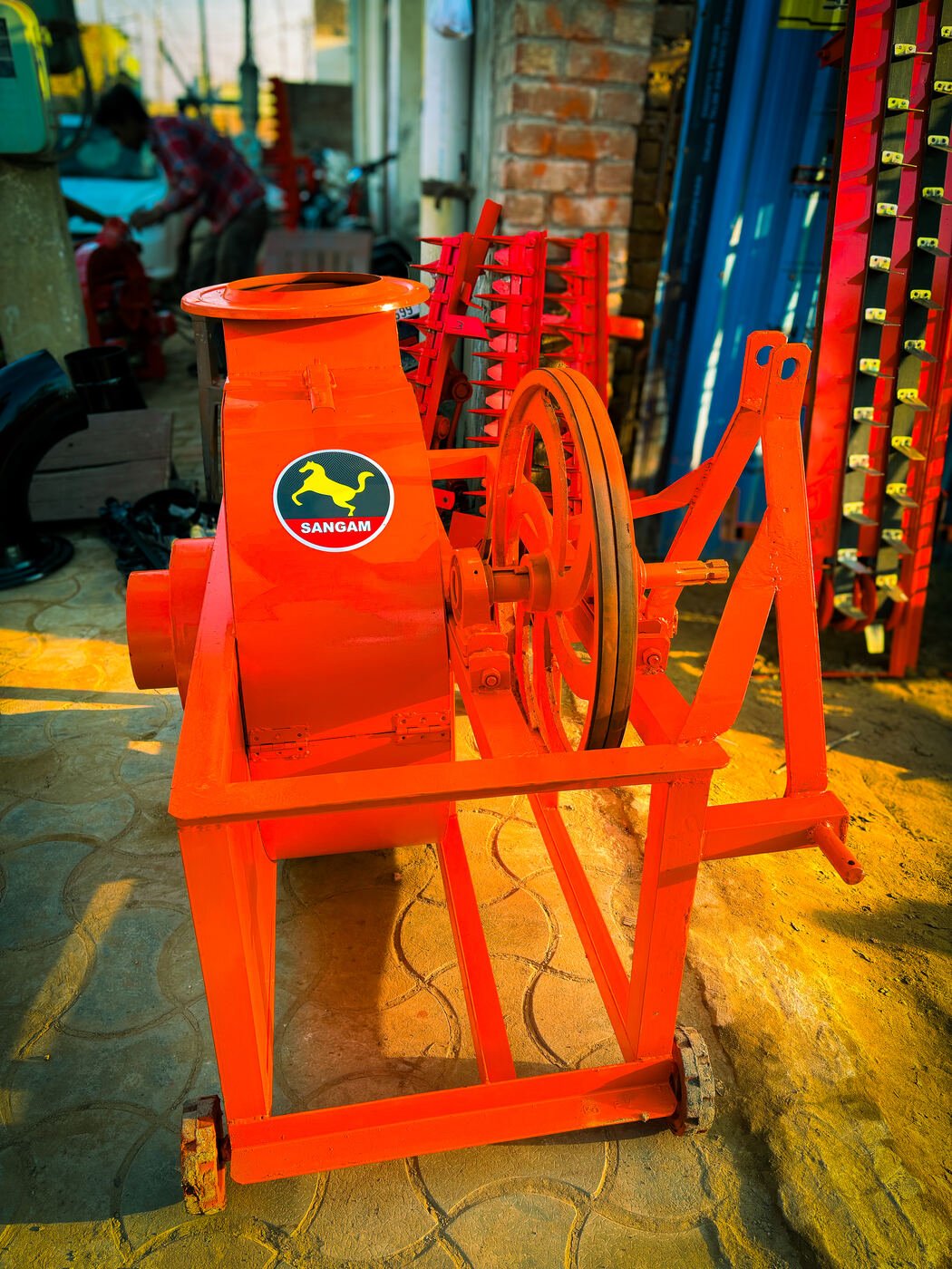 Pakha — Sangam logo